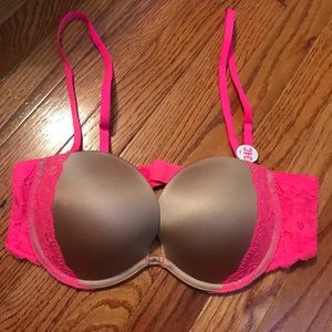 NWT PINK Victoria’s Heart Breaker Multi-Way Bra